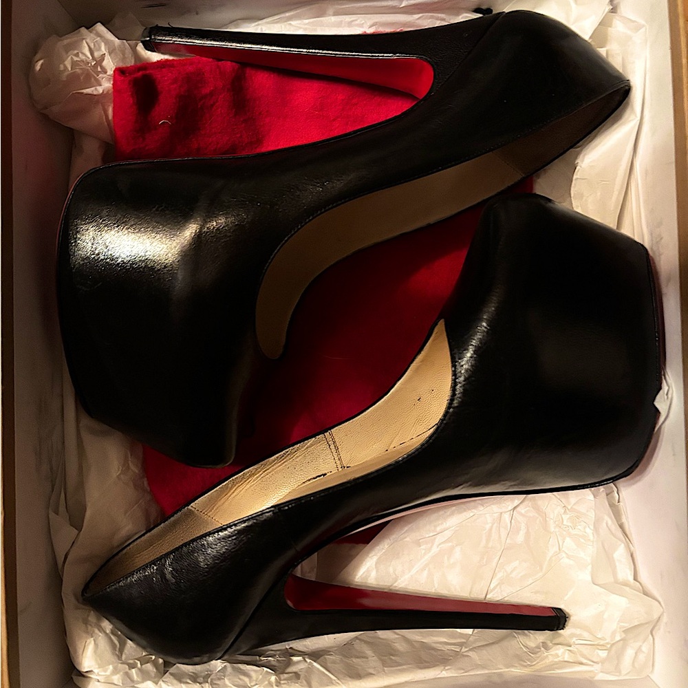 Christian louboutin Daffodil 160